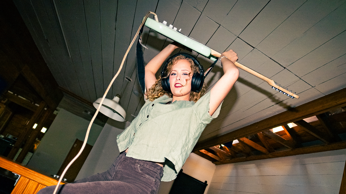 Estos auriculares para DJ y músicos duran más que una balada de Taylor Swift