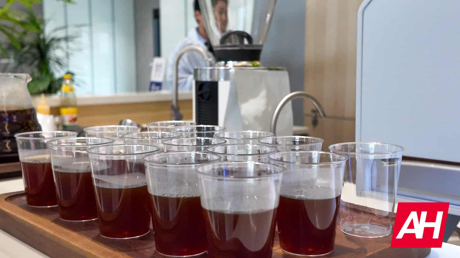 No podrás creer lo más que TECNO fabrica en sus fábricas.