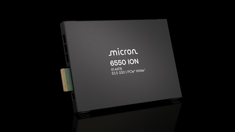Se prueba el SSD PCIe Gen5 más grande del mundo y alcanza casi 13 GBps en lectura secuencial; Micron 6550 Ion de 60 TB es súper rápido ya que cambia QLC por TLC
