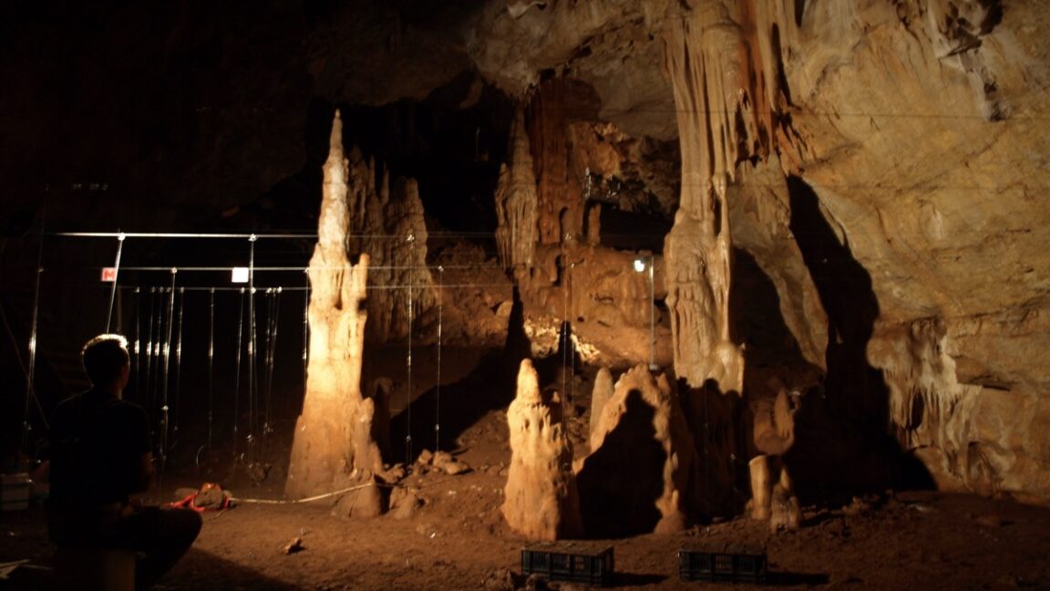 Compuesto paleolítico de cuevas profundas probablemente utilizado para rituales