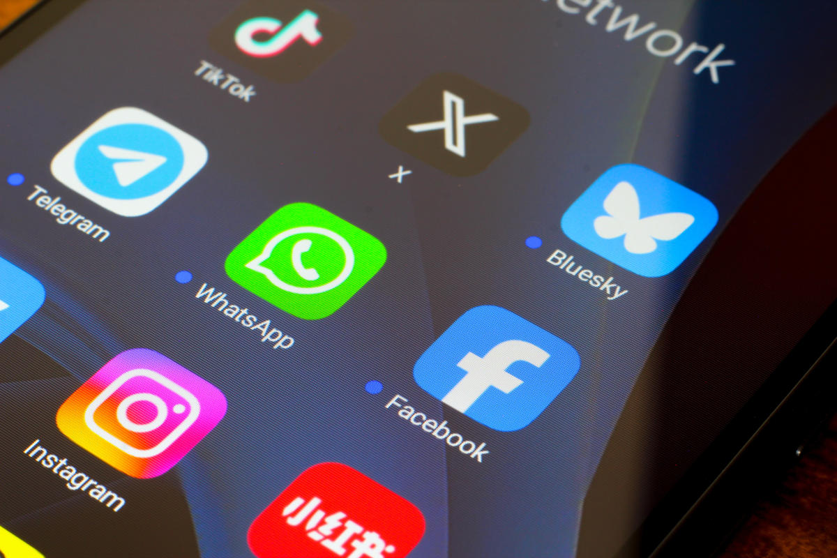 Los senadores nuevamente intentan prohibir los preadolescentes de las redes sociales
