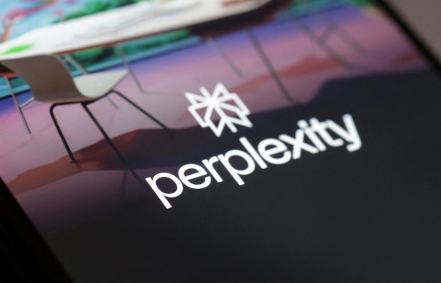 Perplexity ahora mostrará información del hotel de TripAdvisor