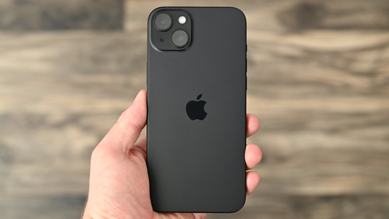 La adopción de iOS 18 es constante a medida que los usuarios exploran la IA y la personalización