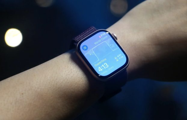 Recoge la Serie 10 Apple Watch mientras se trata de $ 100 para el Día de los Caídos