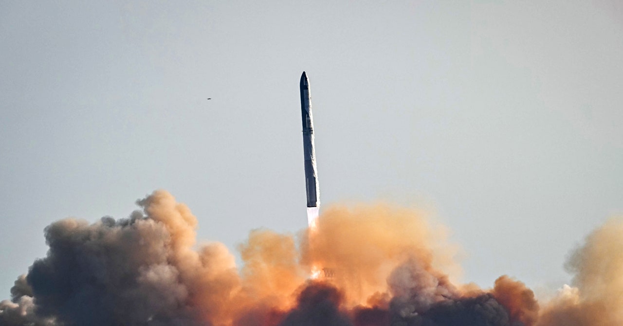 Elon Musk denuncia las ambiciones lunares de la NASA: «Vamos directo a Marte»