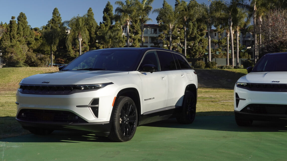 La primera batería EV de Jeep no es lo que esperábamos: el 2024 Wagoneer S
