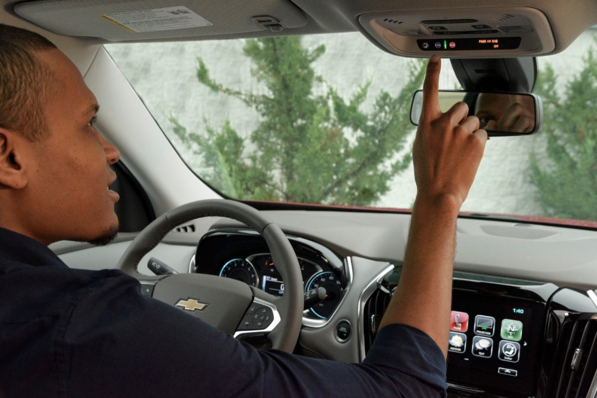 GM tiene prohibido compartir datos de conducción y ubicación con compañías de seguros