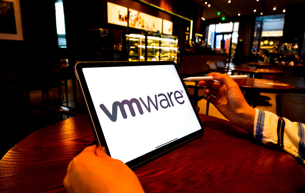 Una carretera larga y costosa por delante para los clientes que abandonan VMware de Broadcom