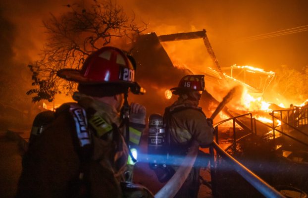 Emergencia de salud pública declarada en medio de los devastadores incendios forestales de Los Ángeles