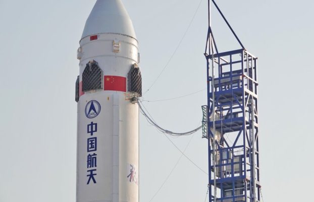 Informe de cohetes: ¿funcionó el cohete reutilizable de China?; Dot puede revisar las multas de SpaceX