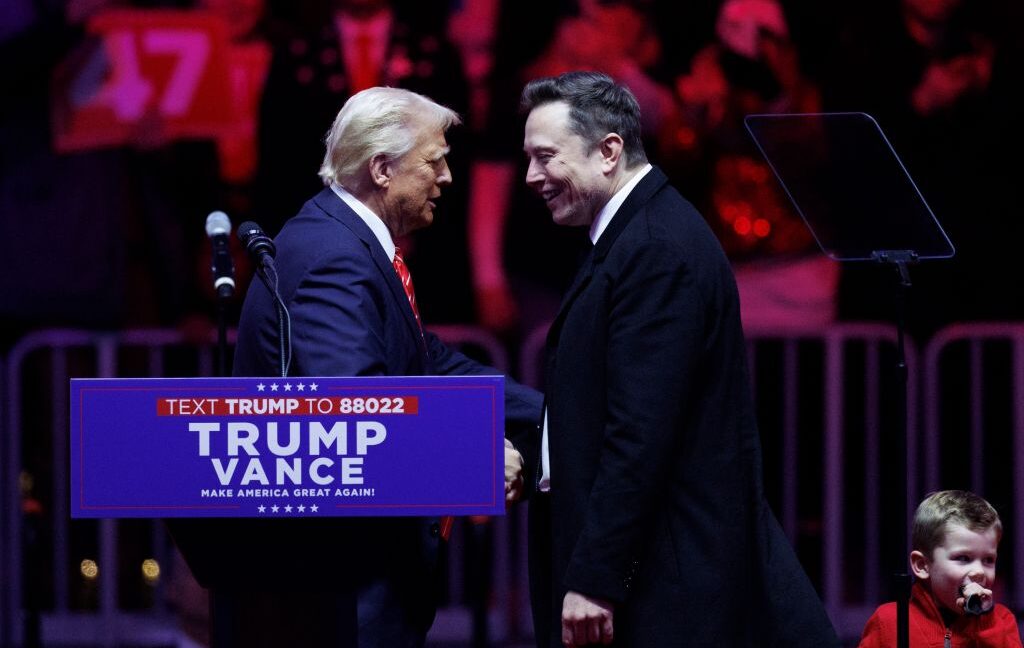 Trump Cribs Musk’s «Fork in the Road» Memo de Twitter para recortar la fuerza laboral del gobierno
