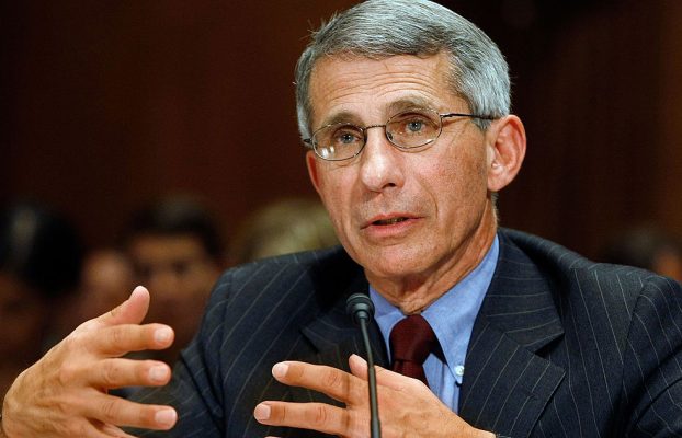 Anthony Fauci concedió el indulto preventivo en las últimas horas del mandato de Biden