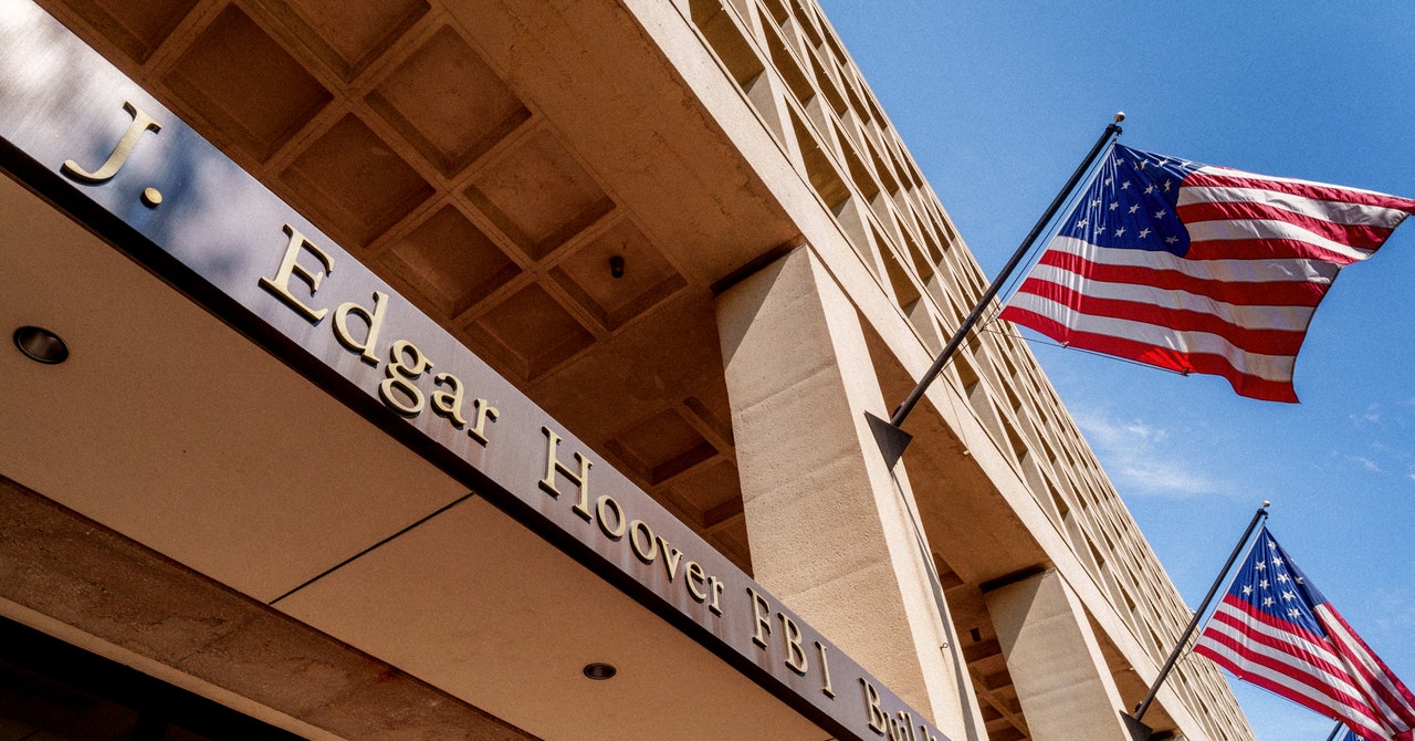 Los piratas informáticos probablemente robaron registros de llamadas del FBI de AT&T que podrían comprometer a los informantes