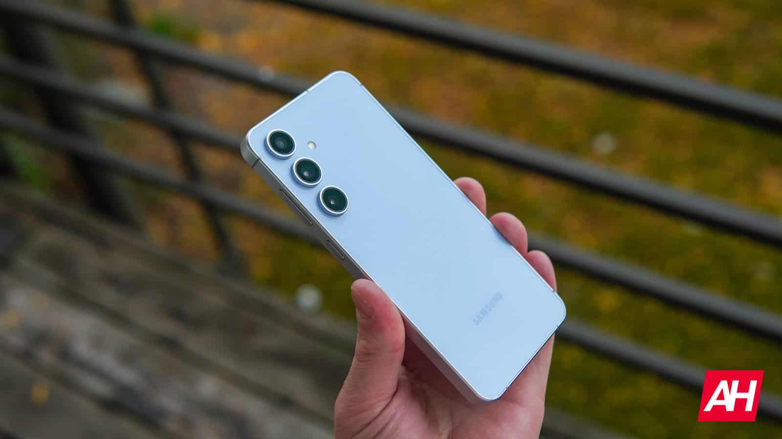 Samsung sorprende a los usuarios de Galaxy A55 con una beta de UI 7