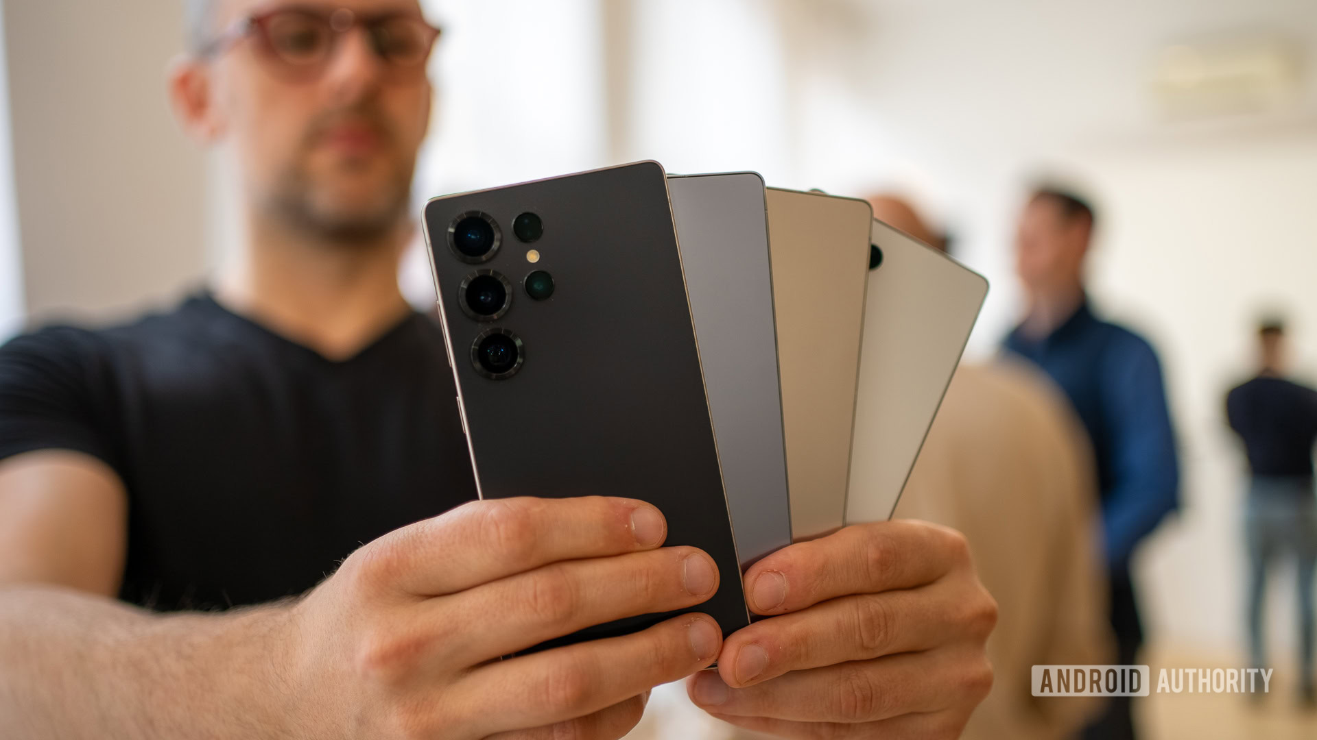 Boost Mobile ofrece a los compradores de Galaxy S25 un año de servicio gratuito y $1,000 de ahorro