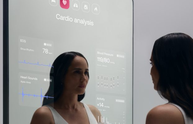 Withings OMNIA es un espejo inteligente con IA parlante que te mantiene motivado