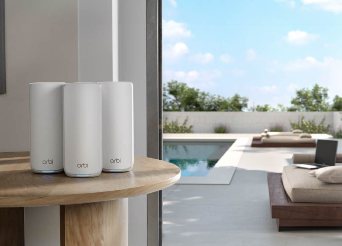El sistema de enrutador de malla Orbi 870 de Netgear es una excelente manera de unirse al tren de Wi-Fi 7
