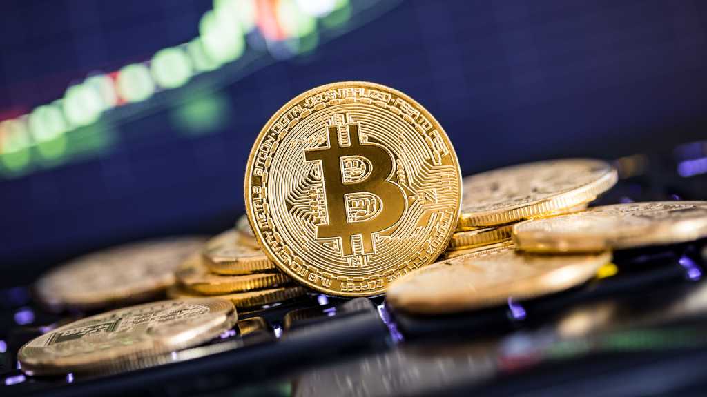 Pastor acusado de fraude con criptomonedas