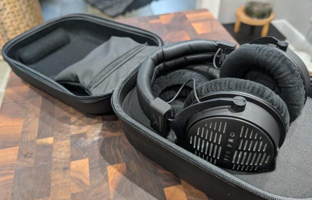 Estos auriculares Beyerdynamic ofrecen un sonido impresionantemente preciso y comodidad durante todo el día.