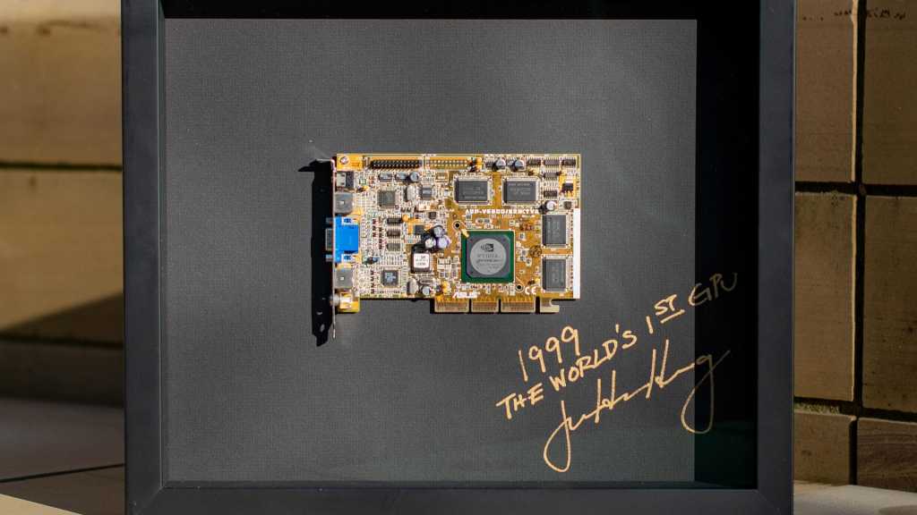 Nvidia regala GPU clásicas, enmarcadas y firmadas por el CEO