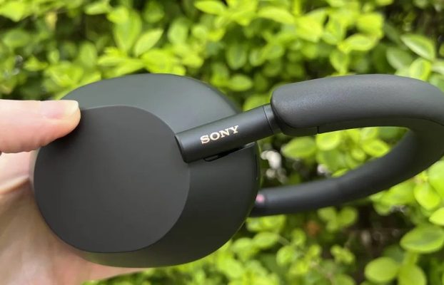 Los próximos auriculares insignia de Sony se filtran en los documentos oficiales, y ahora me estoy emocionando