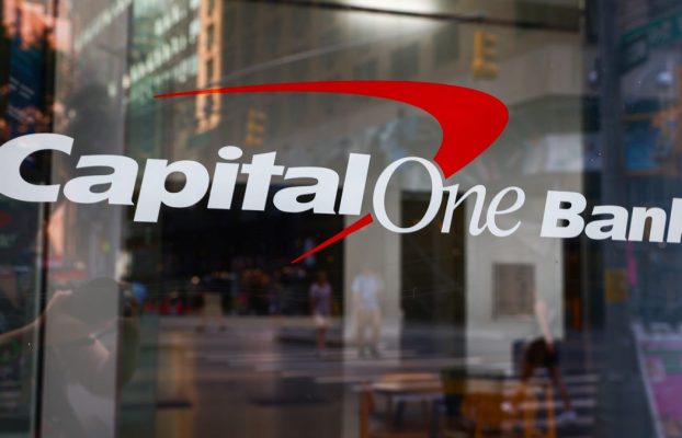 CFPB demanda a Capital One por pagos de intereses. Por qué debería realizar un seguimiento del APY de su cuenta de ahorros