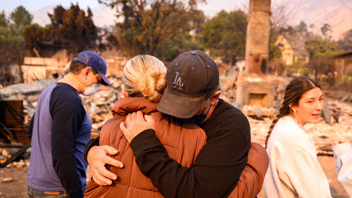 GoFundMe está ayudando a las víctimas de los incendios forestales de Los Ángeles a reconstruirse, pero ¿es suficiente?