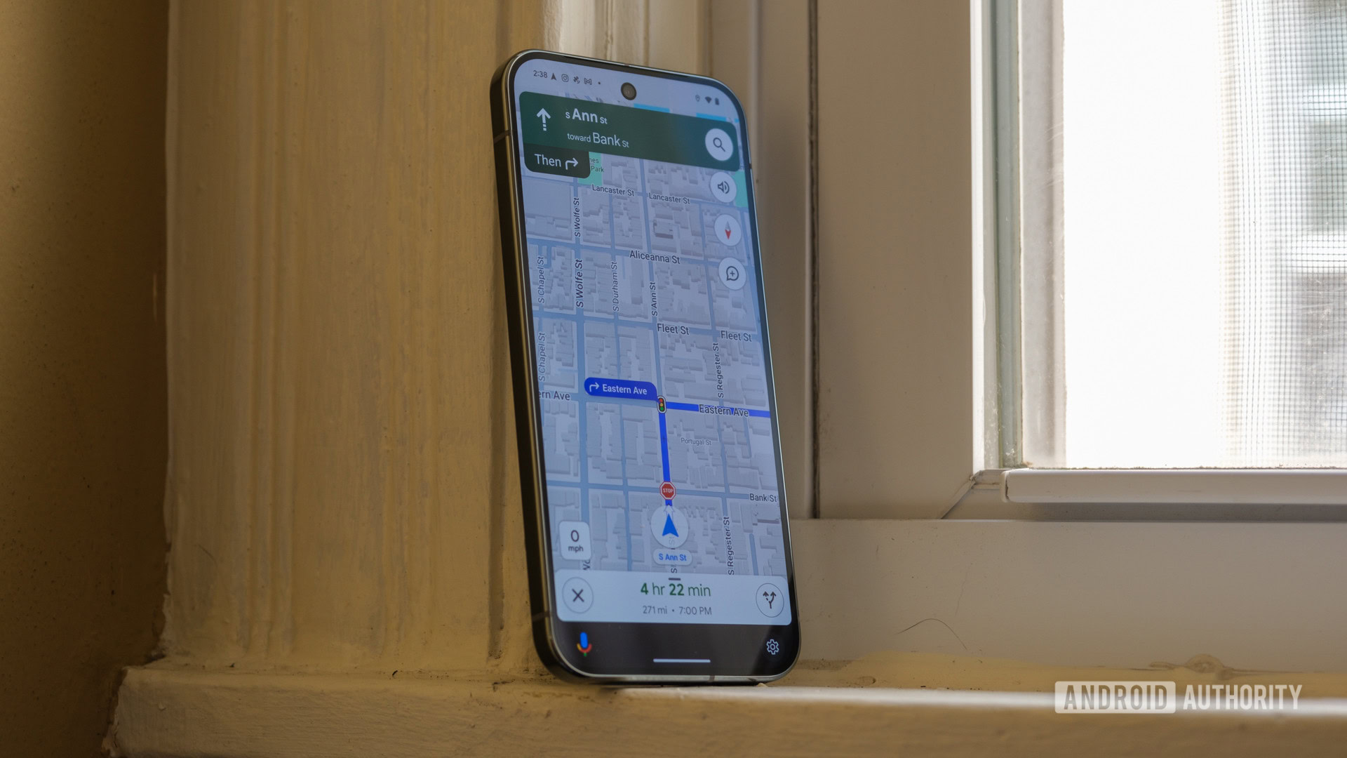 Google Maps se une a la fiesta de bares ahora en una ui 7