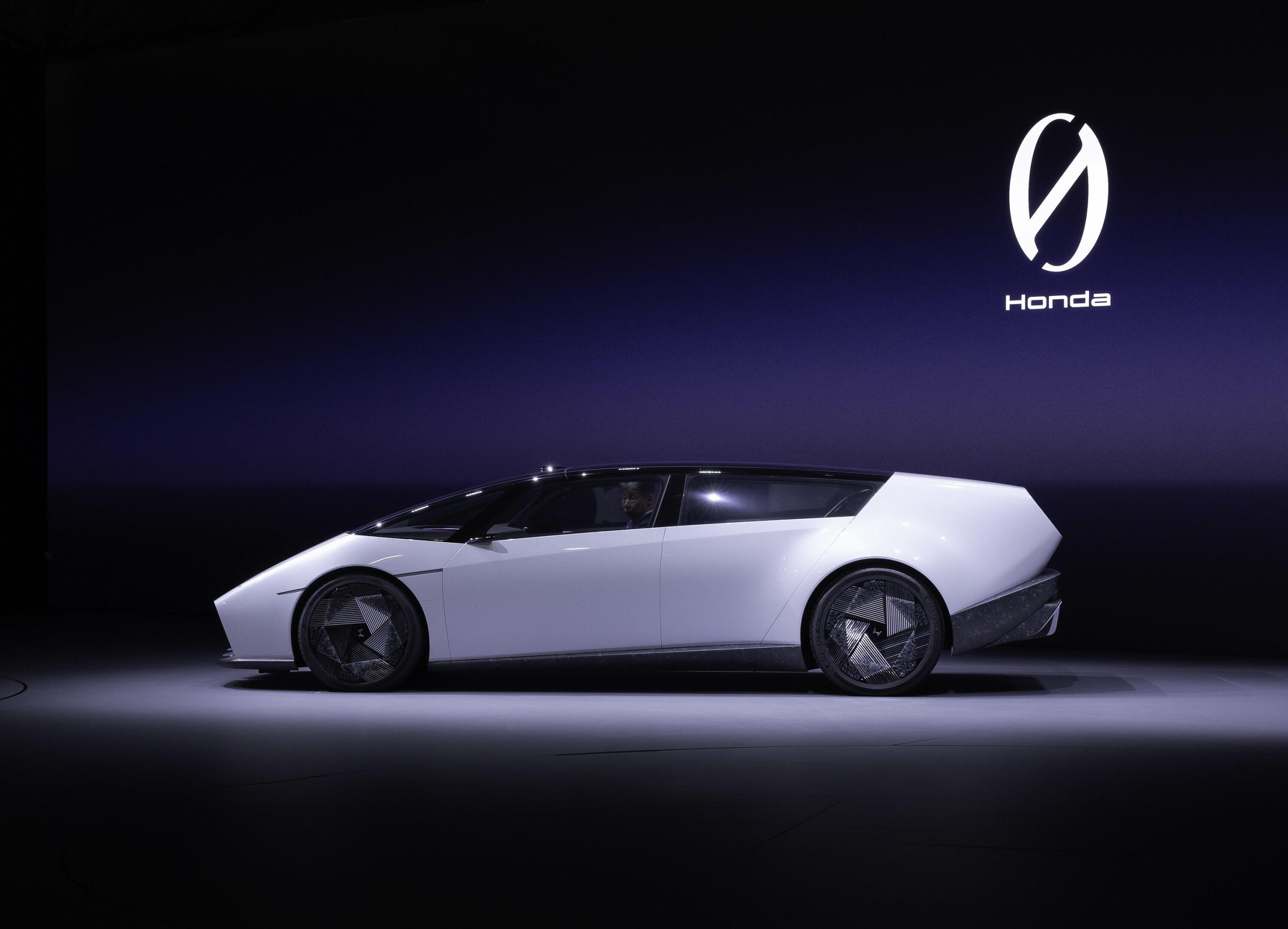 CES 2025: Eche un vistazo a los elegantes prototipos de vehículos eléctricos Honda Serie 0