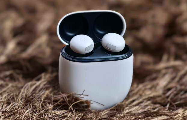 Estos Google Pixel Buds me han reemplazado los audífonos supraaurales cuando viajo: he aquí por qué