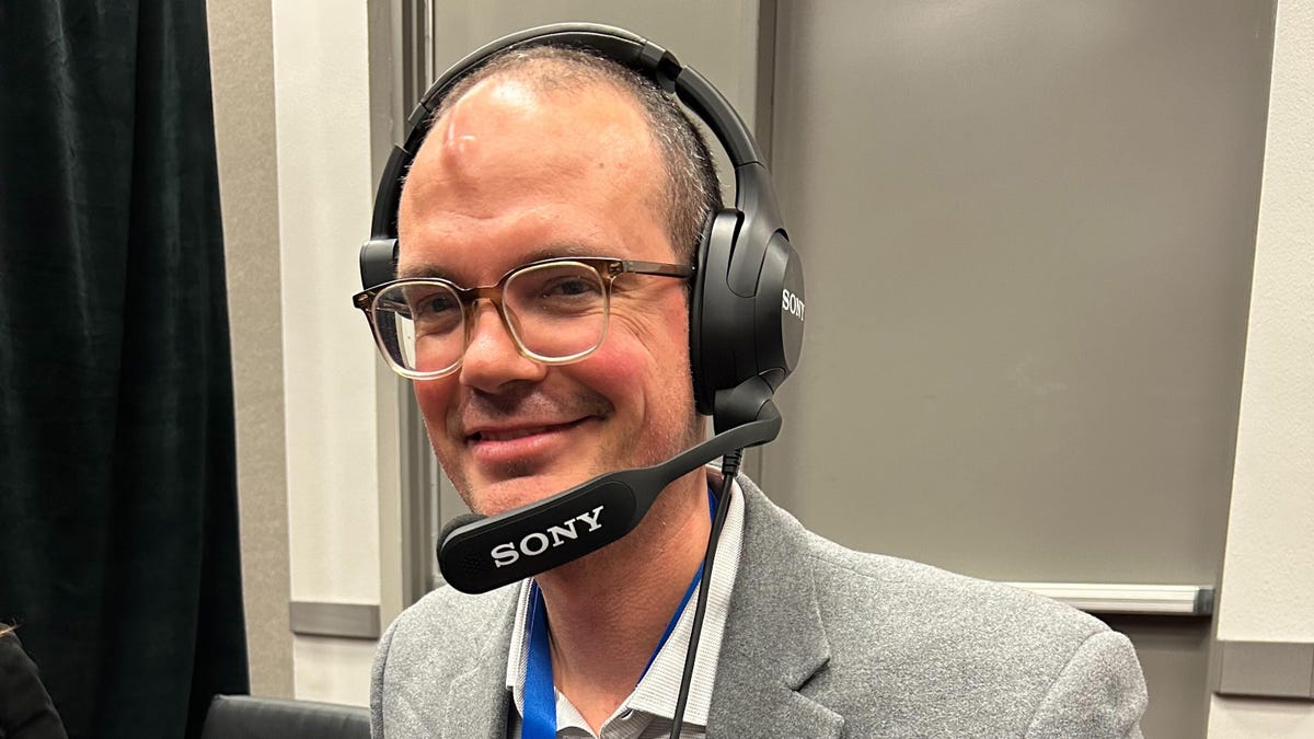 No soy entrenador de la NFL, pero pude usar sus nuevos auriculares Sony
