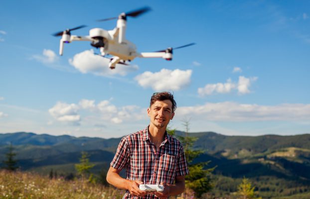 5 aplicaciones útiles que todo propietario de un dron debería consultar