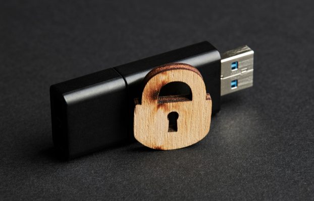 Proteja con contraseña las unidades USB siguiendo estos sencillos pasos (y por qué debería hacerlo)