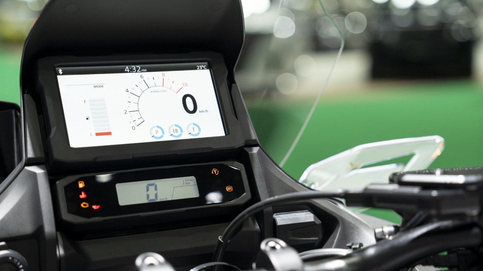 El acceso a Android Auto y Apple CarPlay para motocicletas existe gracias a dispositivos como estos