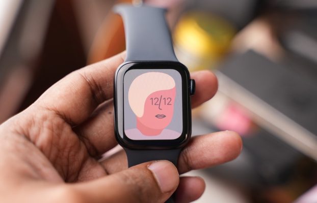 ¿Vale la pena el Apple Watch SE (segunda generación)? 4 cosas que debes saber antes de comprar