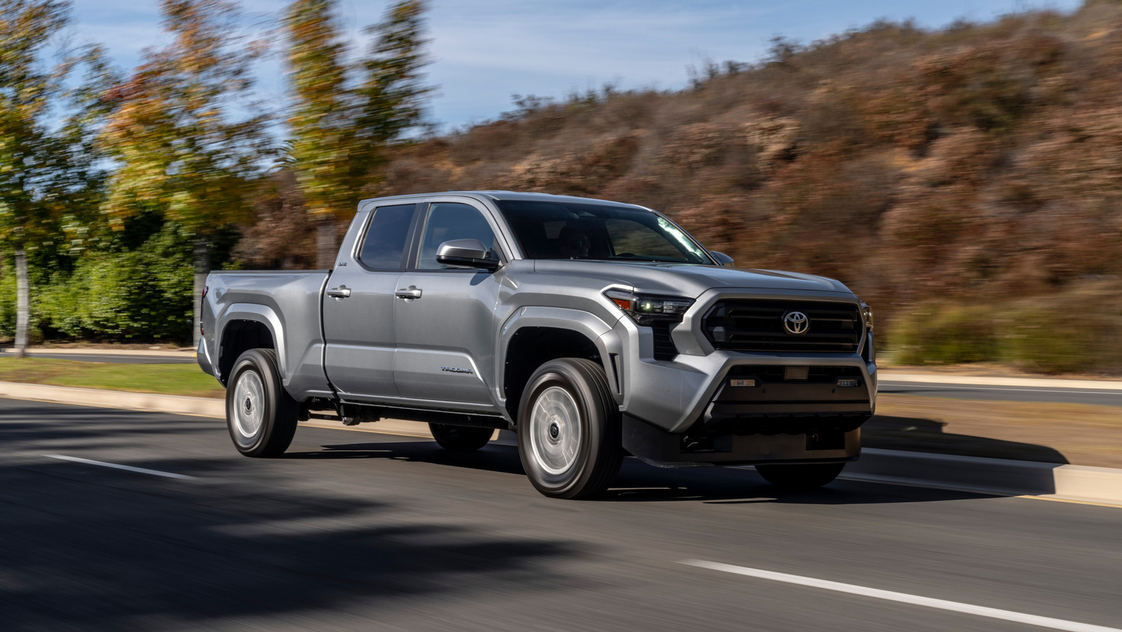 ¿Cuál es la diferencia entre las versiones TRD todoterreno y deportiva de Toyota?