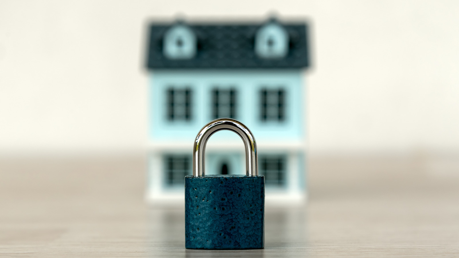 4 de los mejores sistemas de seguridad para el hogar sin suscripción