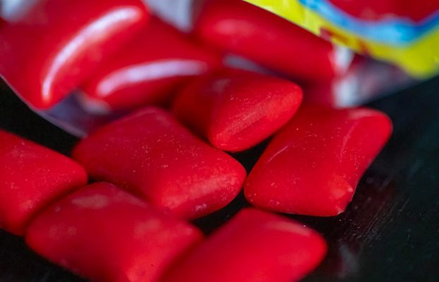 La FDA prohíbe el uso del tinte rojo n.° 3 en alimentos y bebidas de EE. UU.