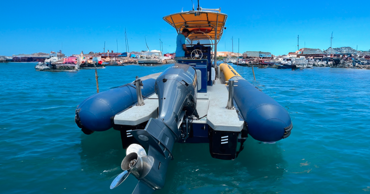 El fueraborda de la ballena de Hubless convierte los barcos en híbridos inteligentes
