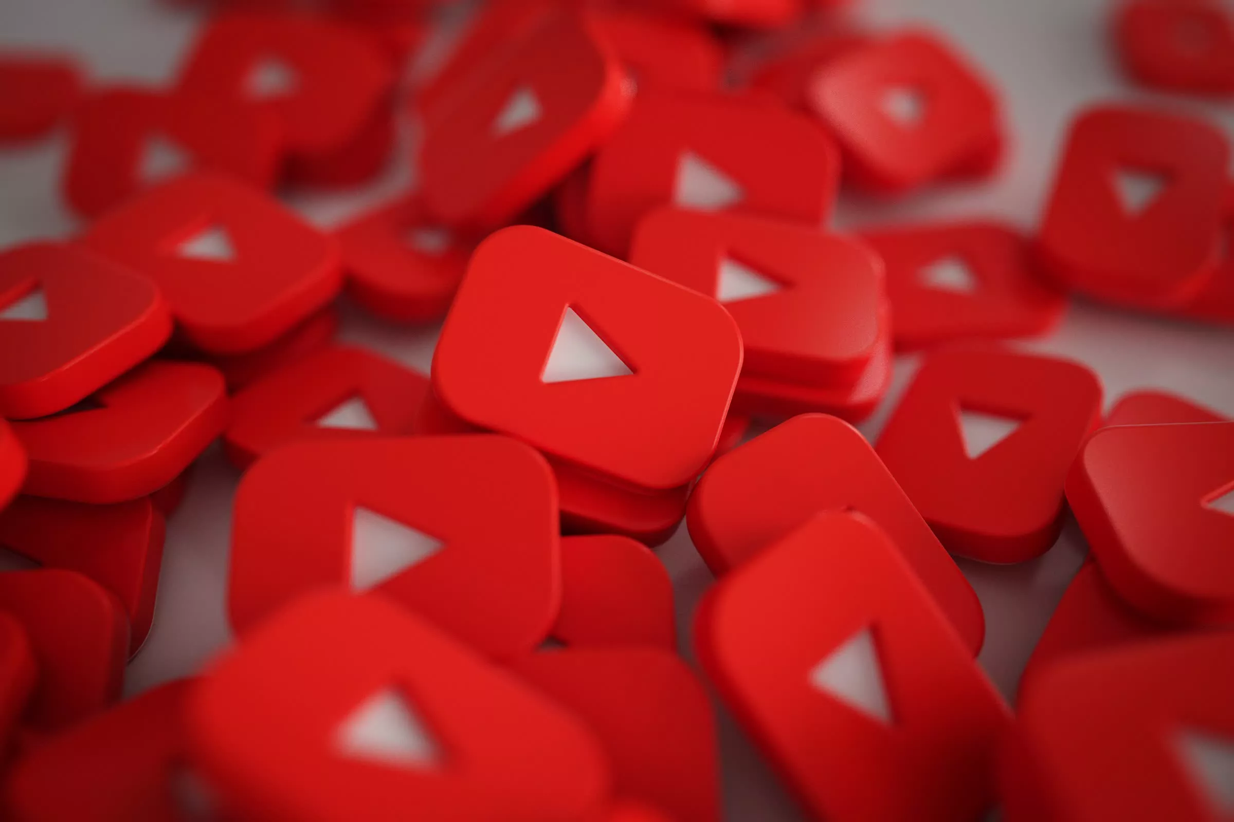YouTube recorta un récord de $ 10.4 mil millones de anuncios, incluso cuando los usuarios se quejan de una estrategia agresiva