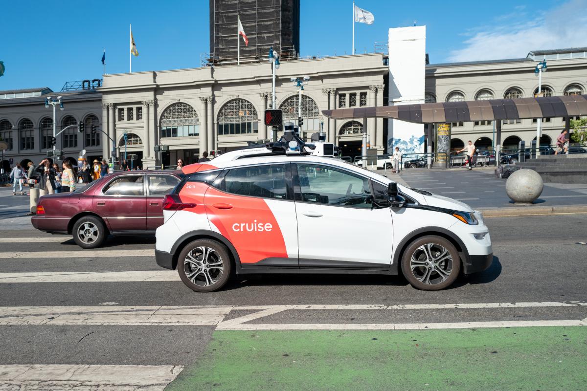 Cruise despide a la mitad de su personal después del programa Robotaxi de GM Sunsets