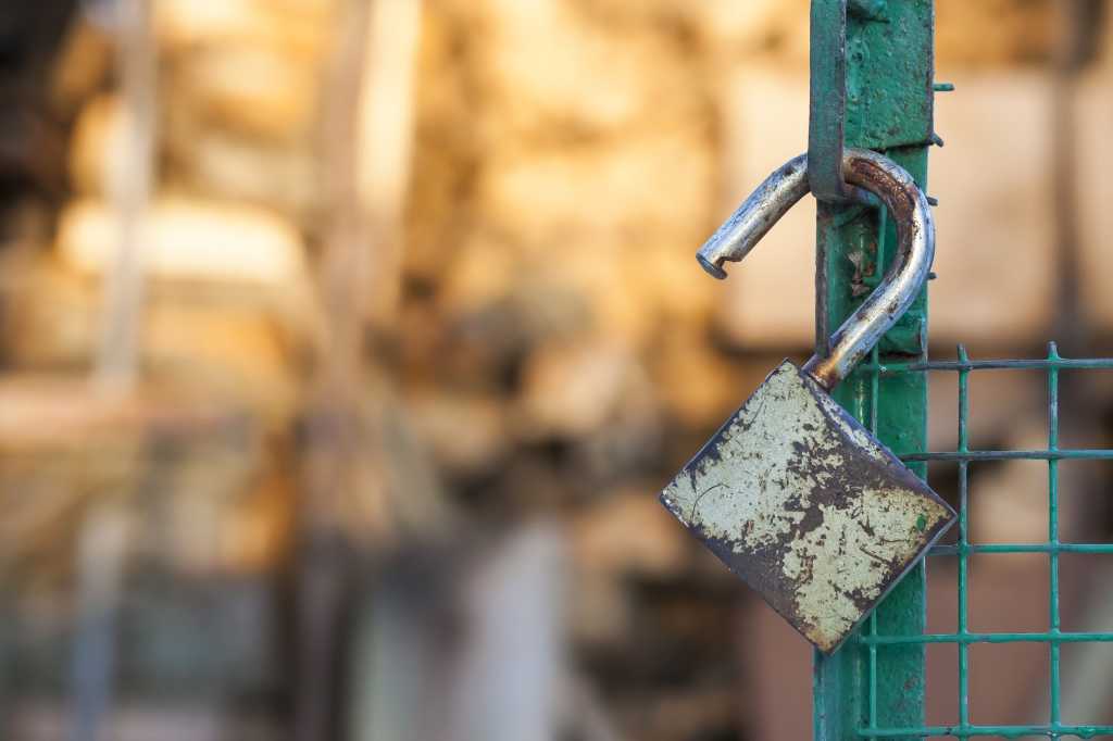 Disparo de 130 CISA Staff Whrulent CyberseCurity Industry