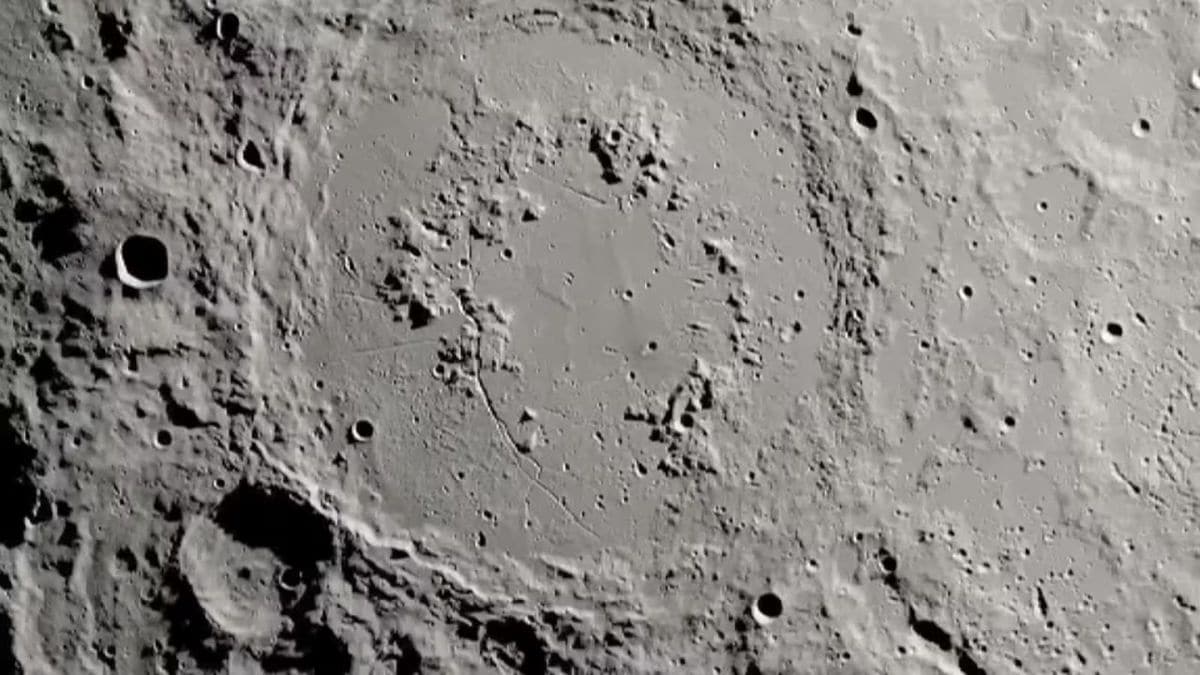 Los cañones más profundos de Moon se formaron en minutos por escombros de impacto de alta velocidad