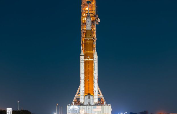 Boeing ha informado a sus empleados que la NASA puede cancelar los contratos de SLS