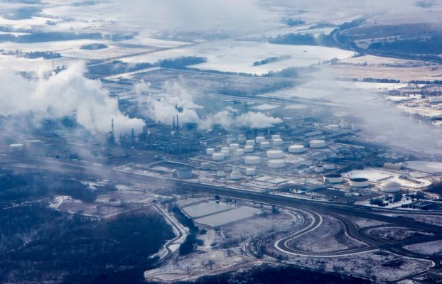 Esta refinería quiere hacer que el combustible de aviación sostenible sea convencional. Los cortes de Trump podrían matarlo