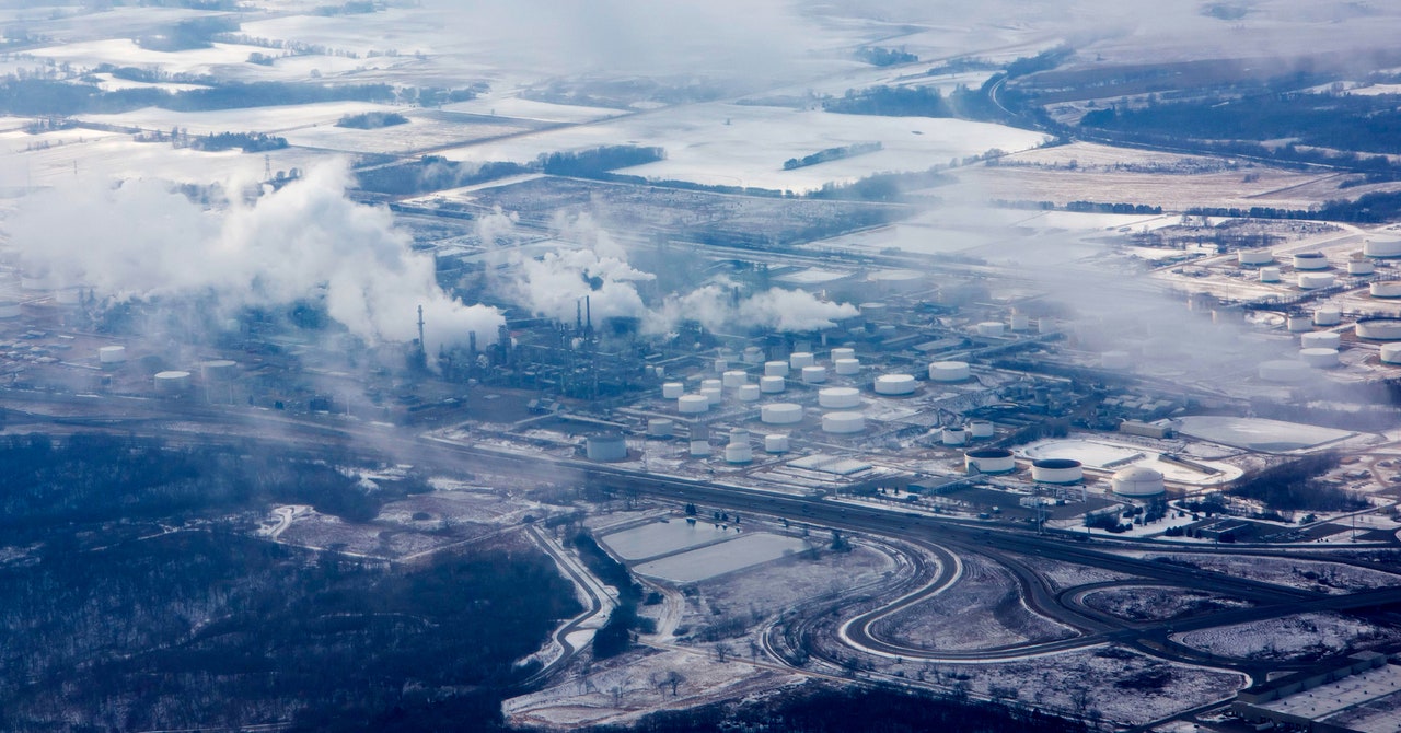 Esta refinería quiere hacer que el combustible de aviación sostenible sea convencional. Los cortes de Trump podrían matarlo