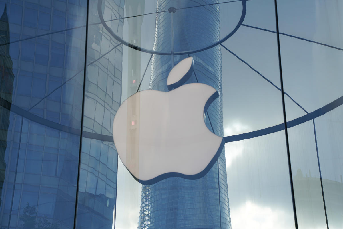 Apple está «profundamente preocupado» por la aplicación porno de Altstore