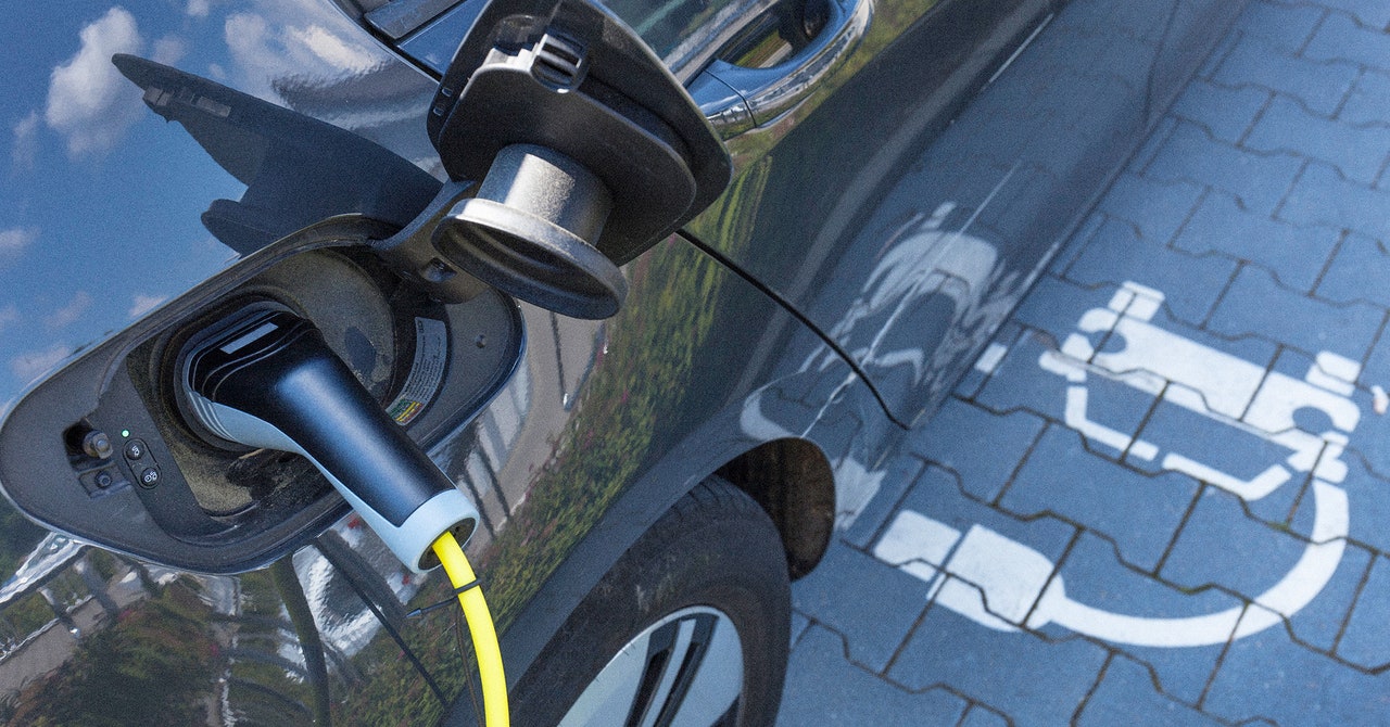 Los federales detienen el programa nacional de carga de vehículos eléctricos