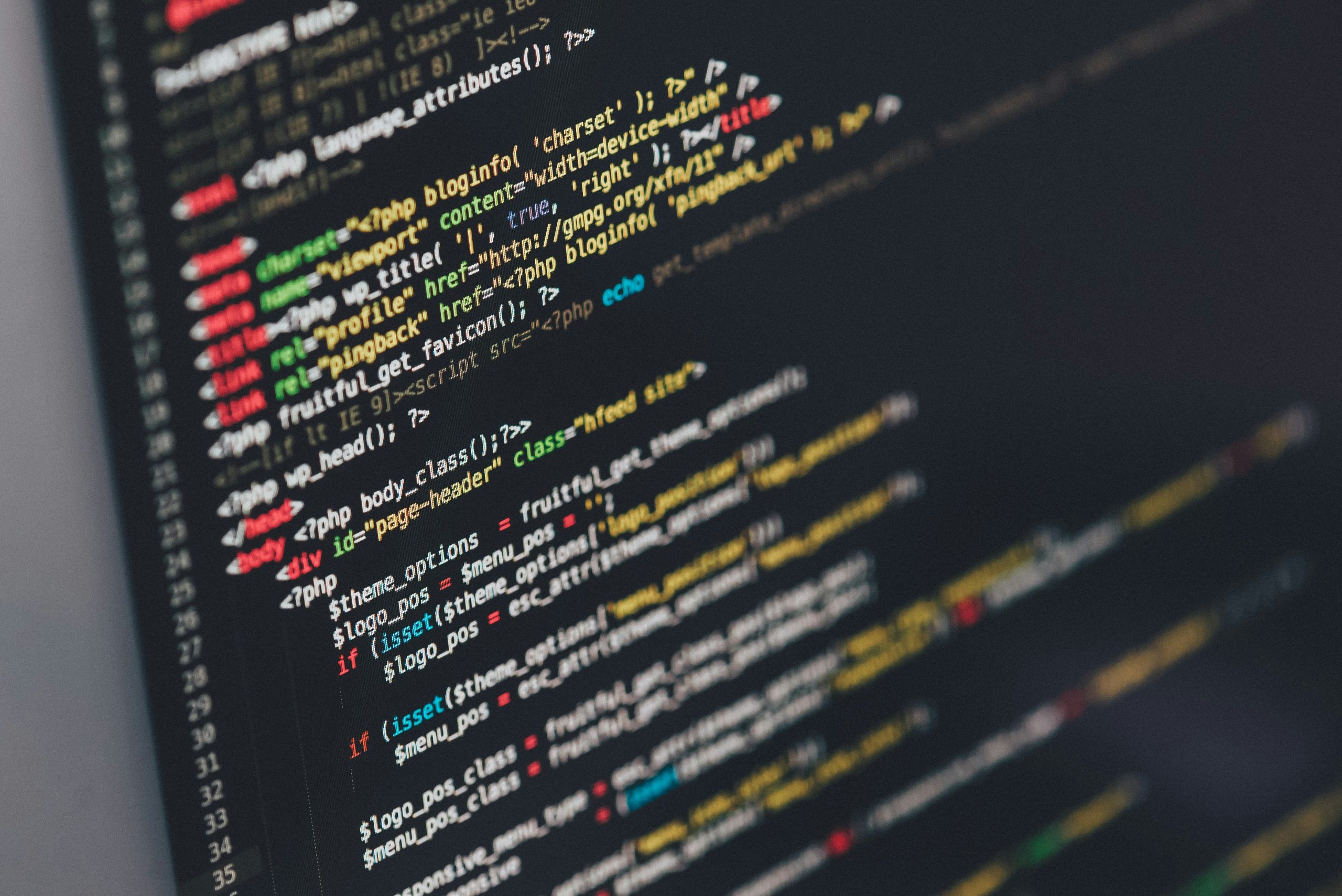Crecimiento del Reino Unido en 2025: Uso del desarrollo de software personalizado para el éxito