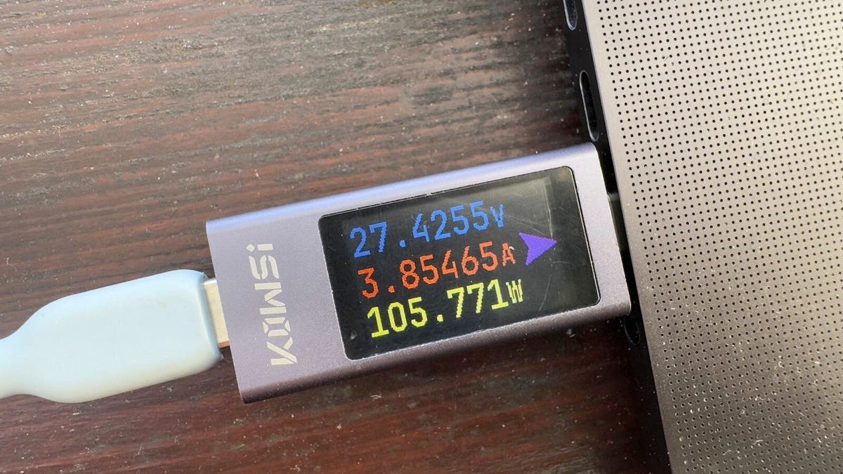 Este medidor de energía USB que probé es sorprendentemente preciso, especialmente por lo barato que es